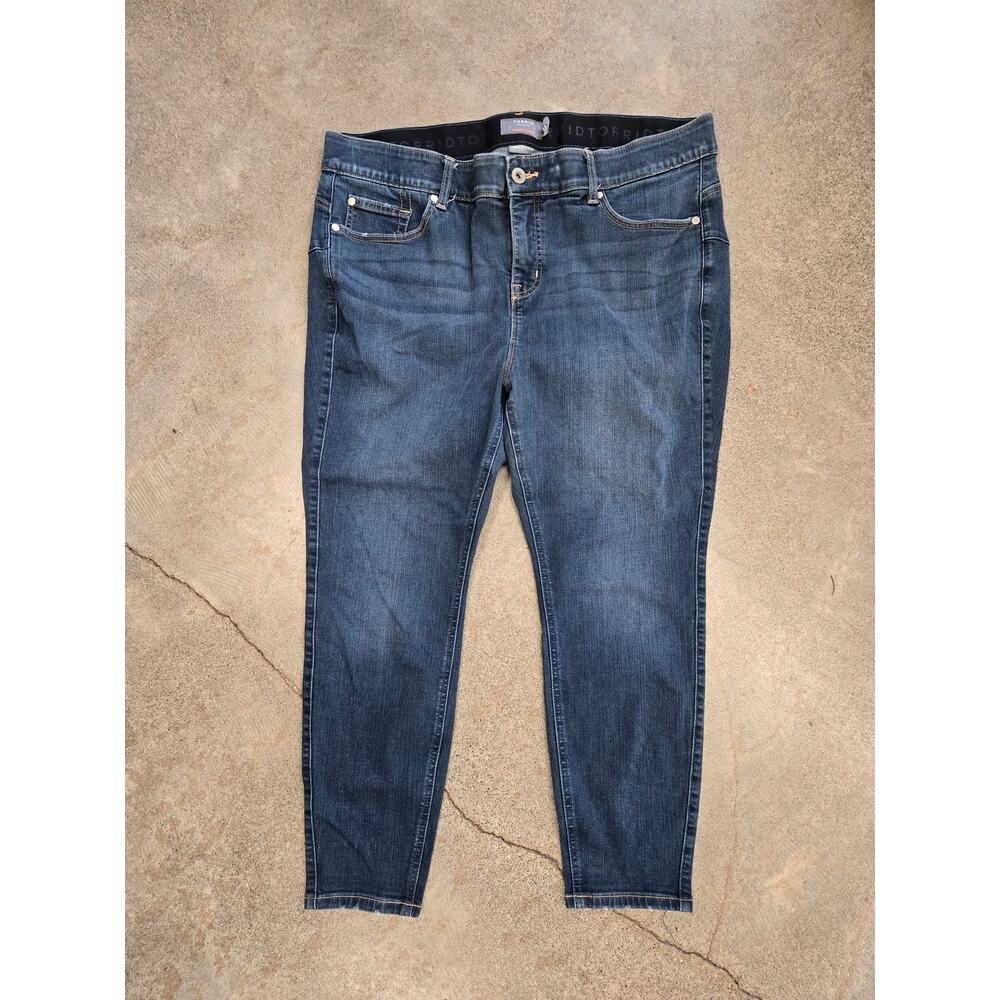 Torrid Dark Wash Premium Stretch Bombshell Skinny Jeans 20XS - Picture 2 of 8